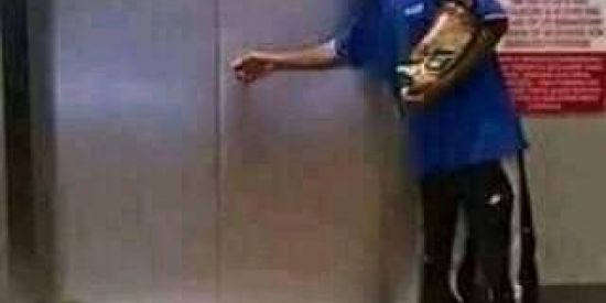 Imagem do grupo de WhatsApp 😂RIR ATÉ SAIR DENTE😭😂😂😂