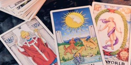 Imagem do grupo de WhatsApp Tarot e baralho cigano