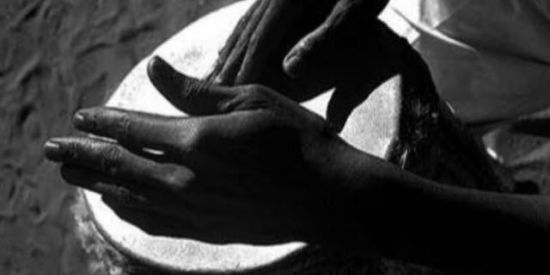 Imagem do grupo de WhatsApp 𝗨𝗺𝗯𝗮𝗻𝗱𝗮 𝗲 𝗖𝗮𝗻𝗱𝗼𝗺𝗯𝗹𝗲́