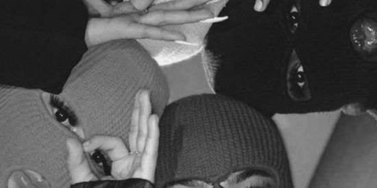 Imagem do grupo de WhatsApp ༒𝜜 𝐺𝜟𝑁𝐺★𝐶𝜟𝜝𝜟𝑅𝜩༒