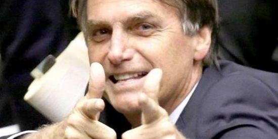 Imagem do grupo de WhatsApp A FAVOR DO MITO