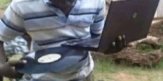 Imagem do grupo de WhatsApp Shitposter do tisu:¿ v3