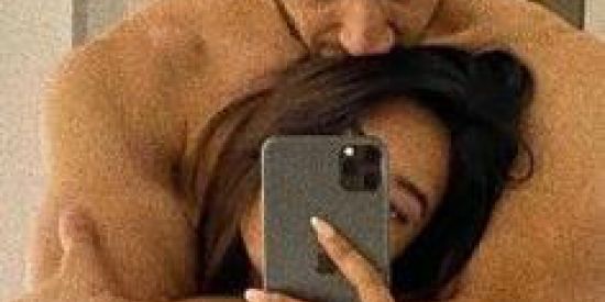 Imagem do grupo de WhatsApp Vai dar namoro🔥🌿