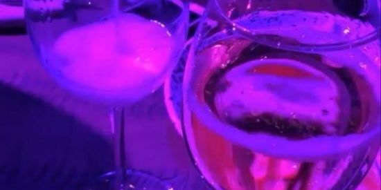 Imagem do grupo de WhatsApp 💋⏤͟͟͞͞𝐏𝐔𝐑𝐏𝐋𝚵 𝚮𝚫𝐙𝚵᭄͜͡🍷