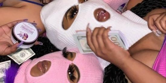 Imagem do grupo de WhatsApp Amor ou muito romance