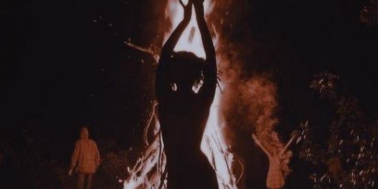 Imagem do grupo de WhatsApp ☽︎𝚃𝙰𝚁𝙾𝚃 𝙴 𝙱𝚁𝚄𝚇𝙰𝚁𝙸𝙰☾︎ 📿🥀🧿