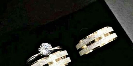 Imagem do grupo de WhatsApp Namora logo vcs duas🥲