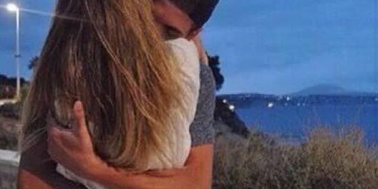 Imagem do grupo de WhatsApp AMOR, AMIZADE,  E TRETAS