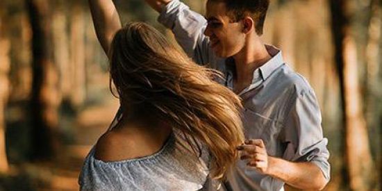 Imagem do grupo de WhatsApp Amor é zoeira 🤏🏼😎