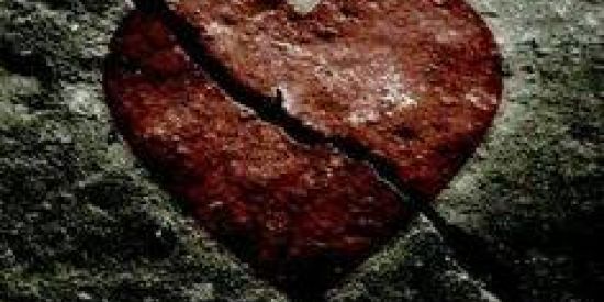 Imagem do grupo de WhatsApp Corações Partidos