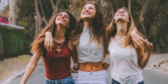 Imagem do grupo de WhatsApp Fofocando👻