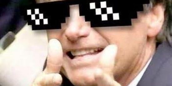 Imagem do grupo de WhatsApp 𝘍𝘦𝘤𝘩𝘢𝘥𝘰 𝘤𝘰𝘮 𝘢 𝘥𝘪𝘳𝘦𝘪𝘵𝘢 🇧🇷