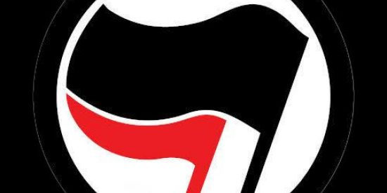 Imagem do grupo de WhatsApp ANTIFA 👊🏾