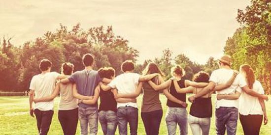 Imagem do grupo de WhatsApp Fazendo Amizades 🤝