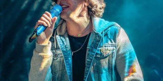 Imagem do grupo de WhatsApp @grupofazer Amizades Pra Eu Ajudar As Minhas Amizades A Ganha Seguidores ❤️🤭♑