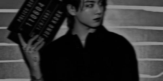 Imagem do grupo de WhatsApp 𝑴𝒐𝒐𝒏𝒍𝒊𝒈𝒉𝒕