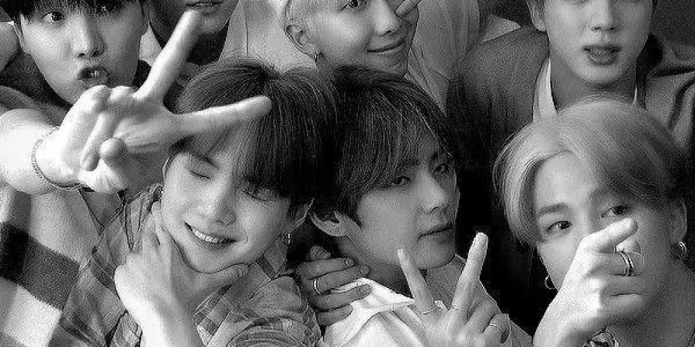 Imagem do grupo de WhatsApp ⋅˚₊‧ ⟭⟬ ‧₊˚ ⋅𝐂𝐨𝐧𝐟𝐨𝐫𝐭𝐨 𝐩𝐚𝐫𝐚 𝐚𝐬 𝐚𝐫𝐦𝐲𝐬⋅˚₊‧ ⟭⟬ ‧₊˚ ⋅