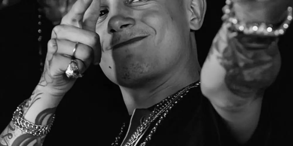 Imagem do grupo de WhatsApp ˚˙∘•𝙍𝙚𝙨𝙚𝙣𝙝𝙖 𝙙𝙖 Iza•∘˙˚⃢🕷