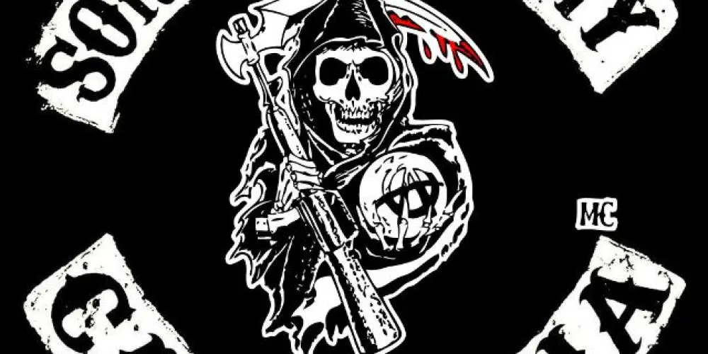 Imagem do grupo de WhatsApp 𝑪𝒂𝒍𝒊𝒇𝒐𝒓𝒏𝒊𝒂 001