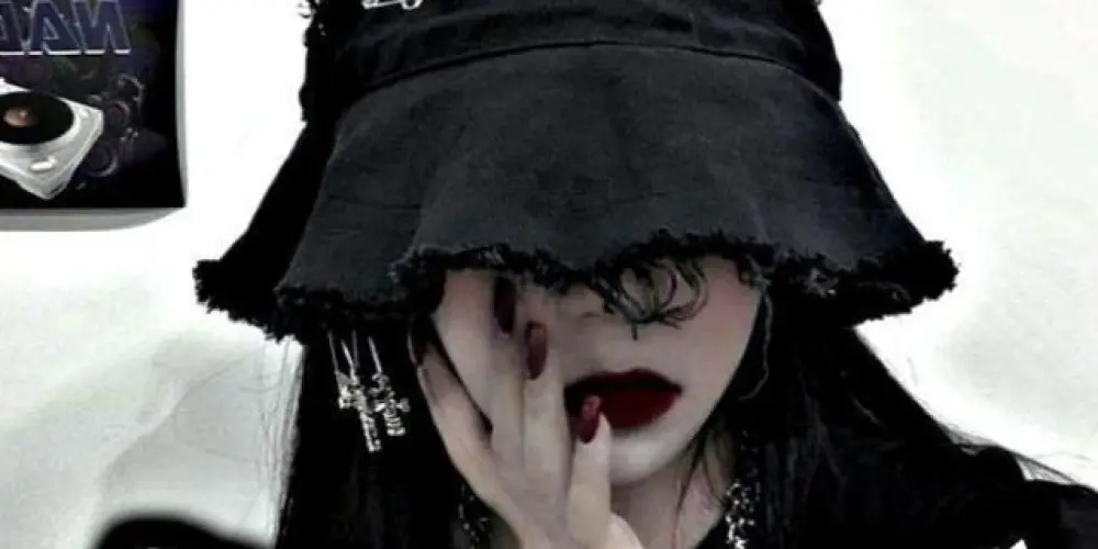 Imagem do grupo de WhatsApp ℭ𝔞𝔩𝔦𝔣𝔬𝔯𝔫𝔦𝔞 ℭ𝔦𝔱𝔶¹⁷¹