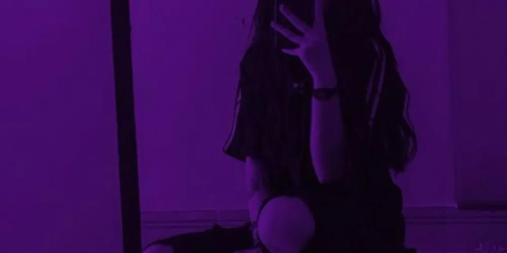 Imagem do grupo de WhatsApp 💜 🎄𝐖𝐎𝐑𝐃𝐖𝐈𝐃𝐄 𝐂𝐇𝐀𝐓/ 𝐍𝐄𝐖 - 𝐘𝐄𝐀𝐑💜🎄  2.0