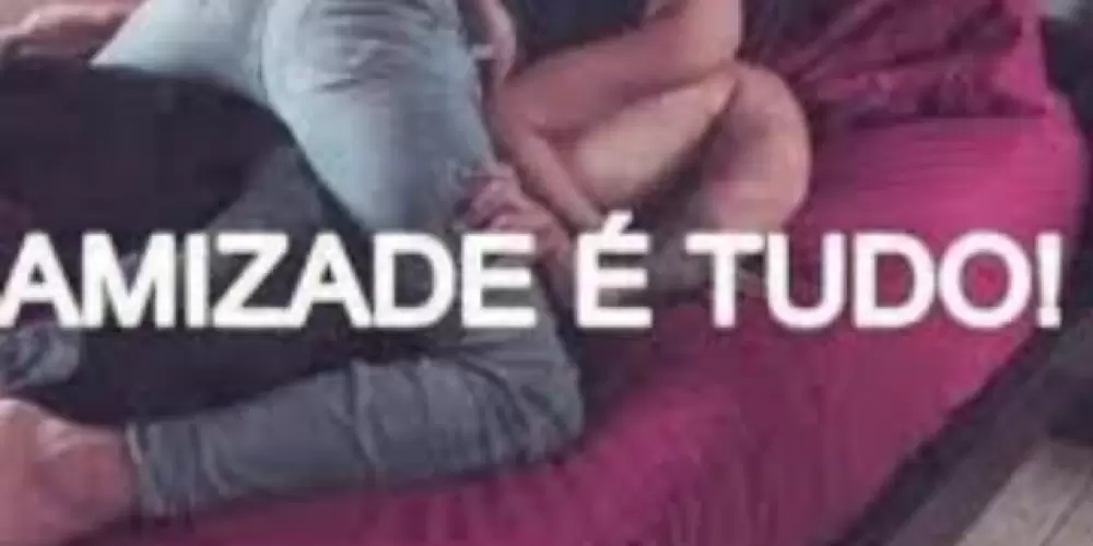 Imagem do grupo de WhatsApp ﾟ･*:.｡*:ﾟ･♡♡♡𝐀𝐌𝐈𝐙𝐀𝐃𝐄 𝐄𝐓𝐄𝐑𝐍𝐀𝐒..22 C