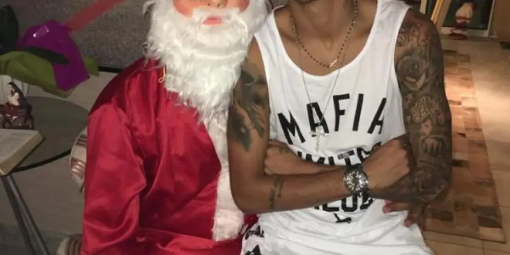 Imagem do grupo de WhatsApp 𝐌𝐀𝐍𝐈𝐂𝐎̂𝐌𝐈𝐎 | ²⁴𝙷ᵒⁿ→🍂•+°