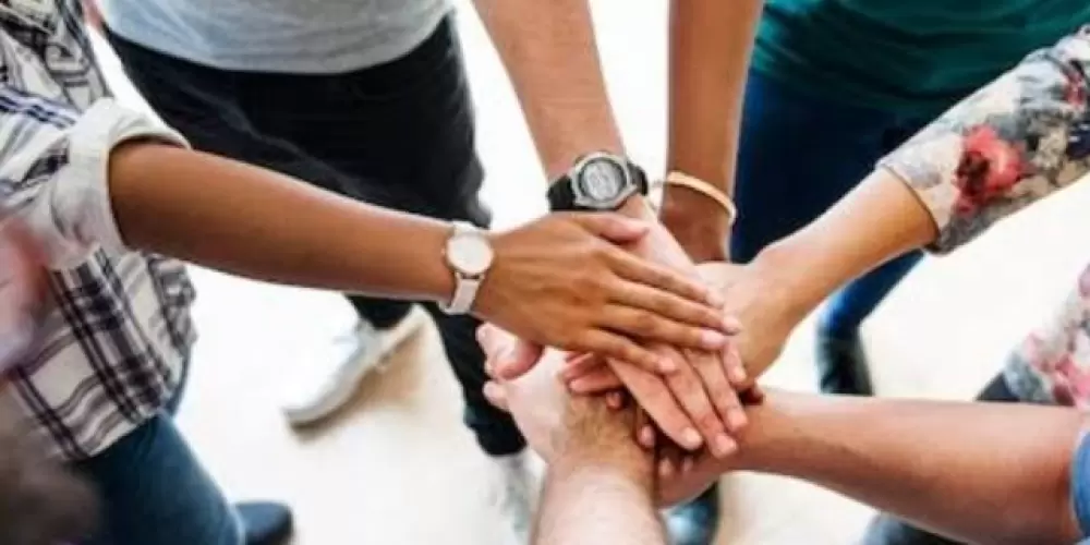 Imagem do grupo de WhatsApp 𝐔𝐍𝐈𝐃𝐎𝐒 𝐏𝐄𝐋𝐀 𝐖𝐄𝐁