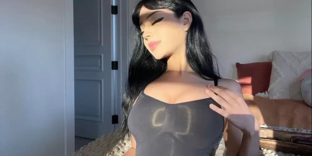 Imagem do grupo de WhatsApp 𝐖𝐄𝐄𝐁 -𝒁𝑶𝑵𝑬 🔥