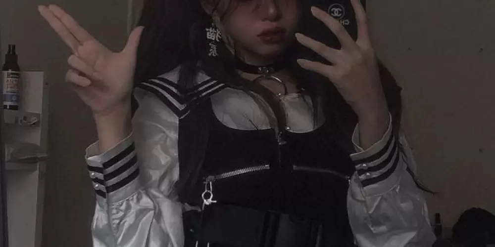 Imagem do grupo de WhatsApp 𝕹𝖔 𝖈𝖆𝖕🩸