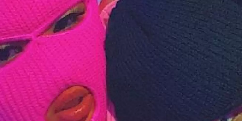 Imagem do grupo de WhatsApp ꧁᭼⸼ｎａｍｏｒｏ ｏｕ ａｍｉｚａｄｅ⸼᭼꧂