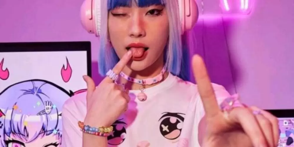 Imagem do grupo de WhatsApp 𝚫𝐓𝐔𝐑𝚫 𝚯𝐔 𝐒𝐔𝐑𝐓𝚫