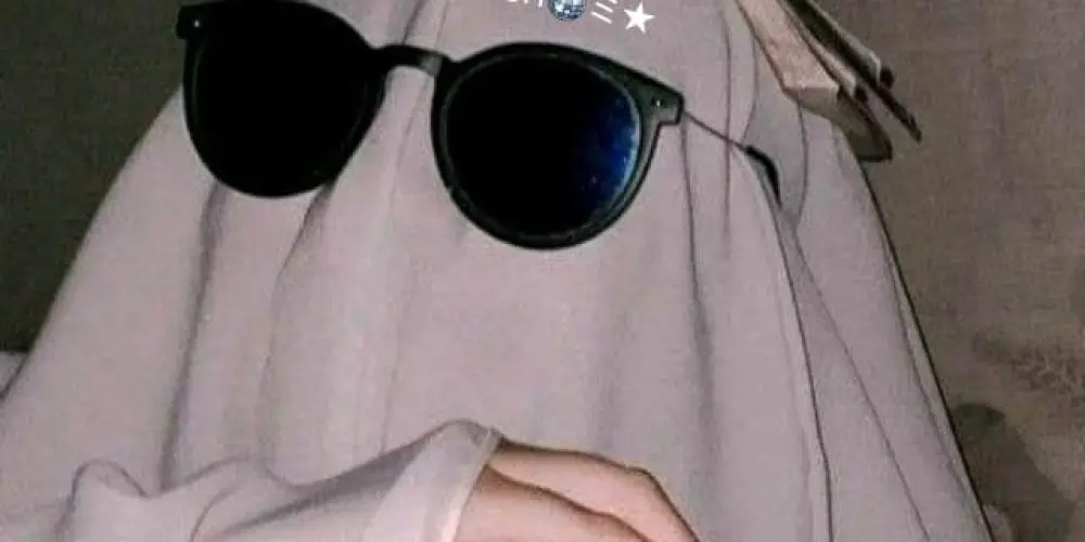 Imagem do grupo de WhatsApp 𝐃𝐀𝐑𝐊𝐖𝐄𝐁 𝐎𝐅𝐂