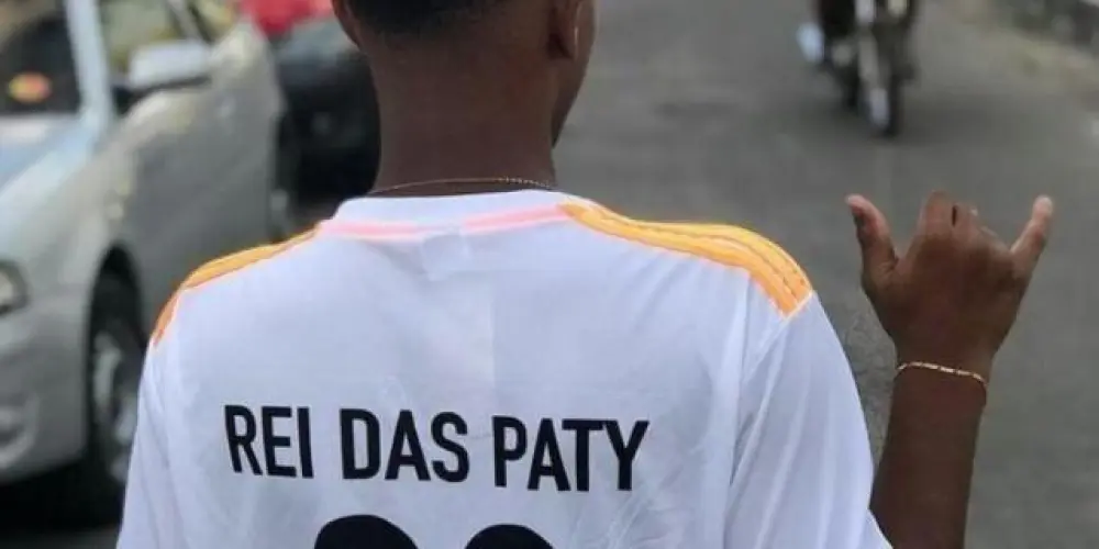 Imagem do grupo de WhatsApp ℂℍ𝔸𝕋ℤ𝕀ℕ 𝔻𝕆𝕊 ℂℝ𝕀𝔸