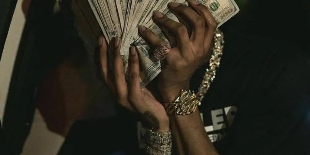 Imagem do grupo de WhatsApp ࿐ཽ༵༆༒ 𝙵𝙖𝘃ᥱʟꪖ 𝕺𝖋 𝑻𝒉𝒆 ƙ𝐈ɴ𝙂𝑺༒༆࿐ཽ༵