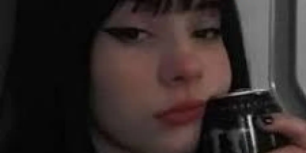 Imagem do grupo de WhatsApp Ａｆｔｅｒ ｄａｒｋ