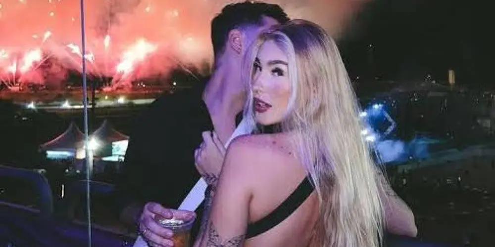 Imagem do grupo de WhatsApp ☘️𝕽𝖔𝖑𝖆 𝖔𝖚 𝕯𝖊𝖘𝖊𝖓𝖗𝖔𝖑𝖆🙊💞