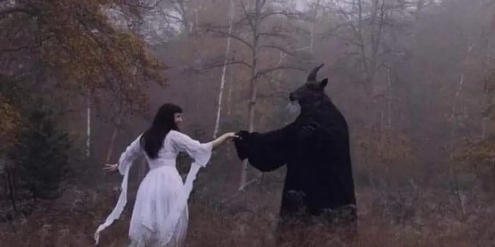 Imagem do grupo de WhatsApp «✦𝕯𝖆𝖗𝖐 𝖍𝖔𝖚𝖘𝖊✦»