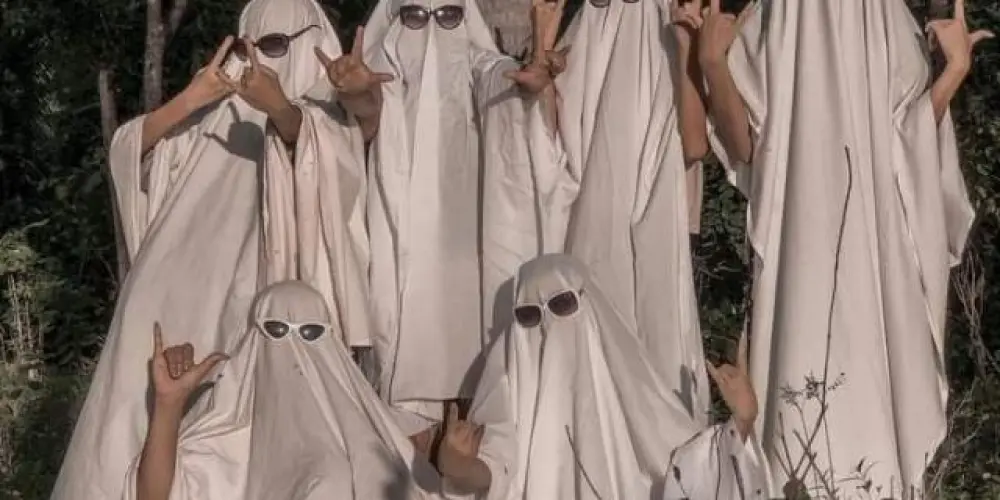 Imagem do grupo de WhatsApp 𝓑𝓪𝓽𝓮 𝓟𝓪𝓹𝓸 𝓥𝓲𝓻𝓽𝓾𝓪𝓵 🙂‍↔️✨