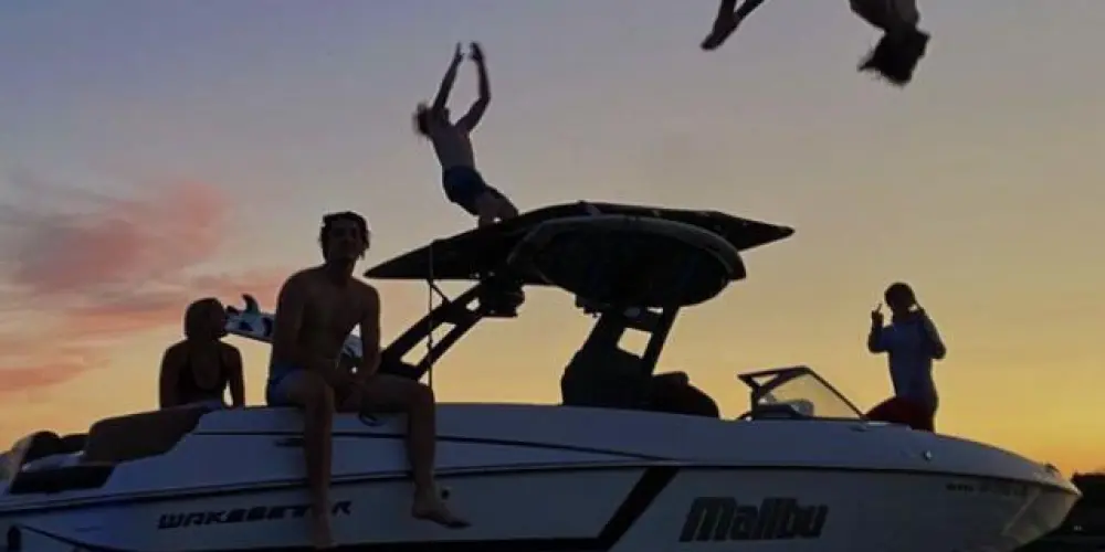 Imagem do grupo de WhatsApp ꜱᴡʏᴋɴᴏꜰꜰ 🔱