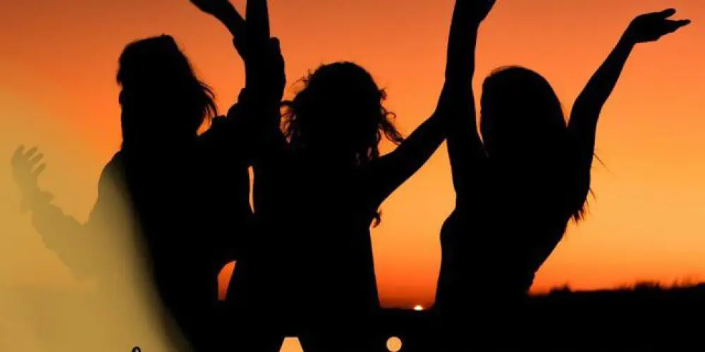 Imagem do grupo de WhatsApp 𝘼𝙢𝙞𝙜𝙤𝙨 𝙨𝙚𝙢 𝙛𝙧𝙤𝙣𝙩𝙚𝙞𝙧𝙖𝙨 👋