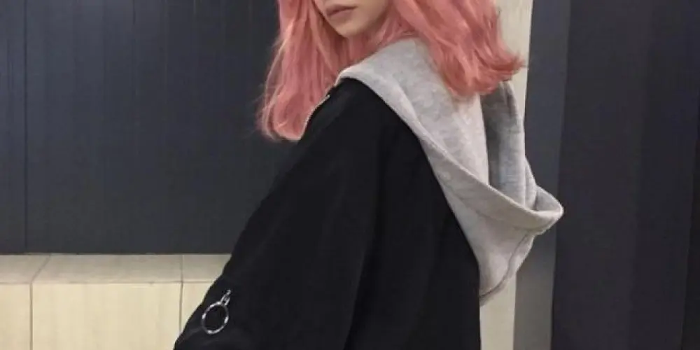 Imagem do grupo de WhatsApp 𝑳𝒐𝒗𝒆 & 𝒍𝒐𝒗𝒆