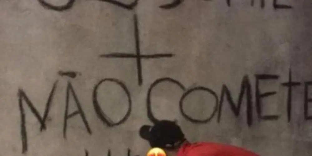 Imagem do grupo de WhatsApp 𝕬𝖒𝖎𝖌𝖔𝖘 𝖗𝖊𝖚𝖓𝖎𝖉𝖔