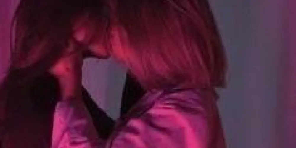 Imagem do grupo de WhatsApp 𝐆𝐫𝐮𝐩𝐨 𝐋𝐞𝐬𝐛𝐢𝐚𝐧𝐬 🤍🧡💗 ( 𝐄𝐥𝐚𝐬/ 𝐃𝐞𝐥𝐚𝐬 )