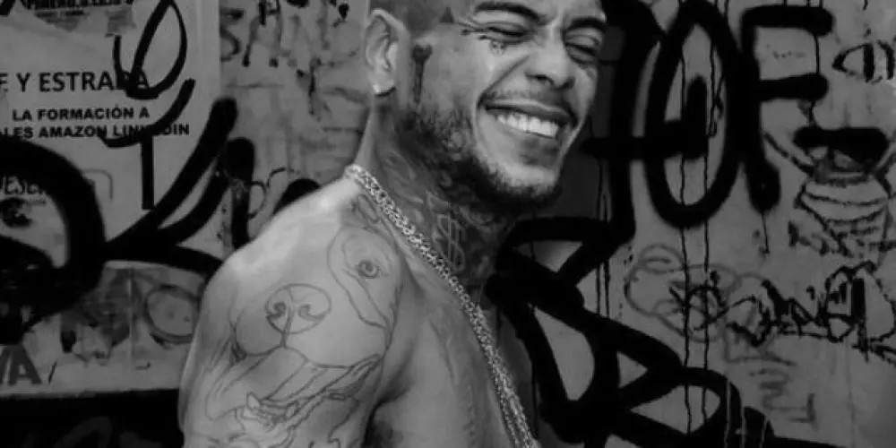 Imagem do grupo de WhatsApp 𝙼𝚒𝚗𝚑𝚊 𝚝𝚛𝚘𝚙𝚊 👑