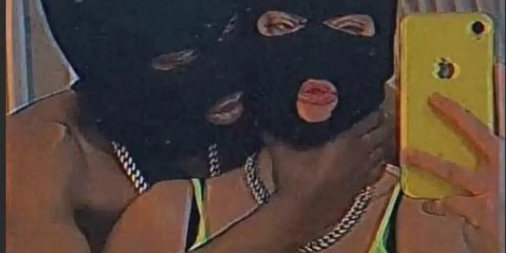 Imagem do grupo de WhatsApp 𝐜𝐡𝐞𝐭 𝐁𝐈𝐄𝐋♱ 𝐋𝐤