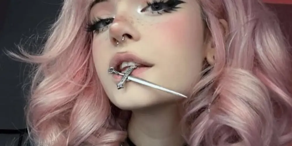 Imagem do grupo de WhatsApp ✨🎀𝔄𝔰 𝔠𝔬𝔢𝔩𝔥𝔦𝔫𝔥𝔞𝔰 𝔡𝔬 𝔪𝔬𝔫𝔢𝔶🎀✨