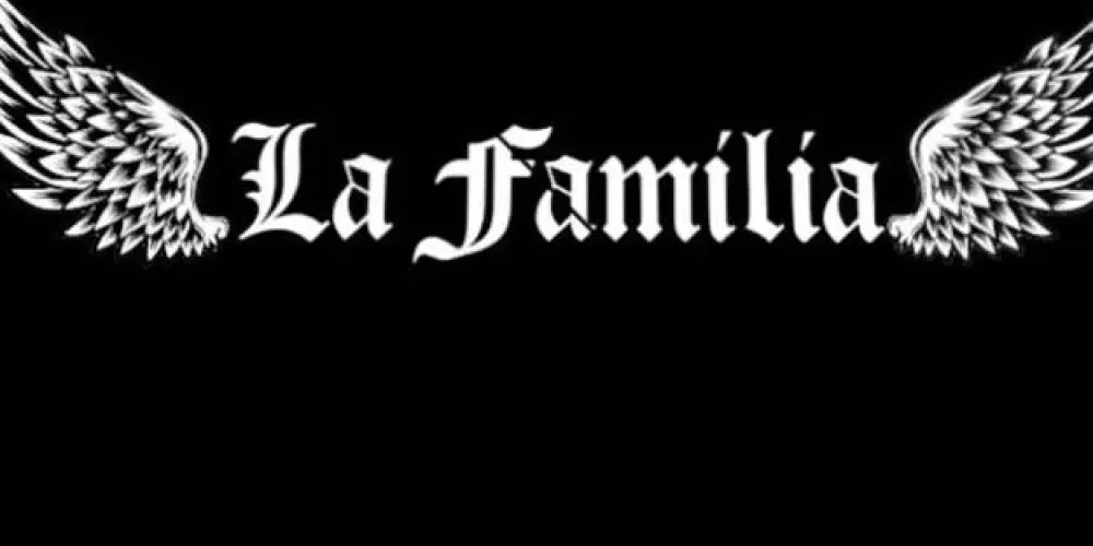 Imagem do grupo de WhatsApp 𝐅𝐚𝐦𝐢𝐥𝐢𝐚:𝑂𝑠 𝑀𝑒𝑔𝑎