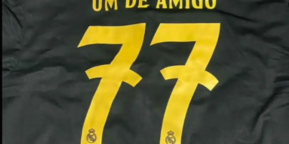 Imagem do grupo de WhatsApp 𝕯𝖎 𝖖𝖚𝖊𝖇𝖗𝖆𝖉𝖆 🏄🏾‍♂️