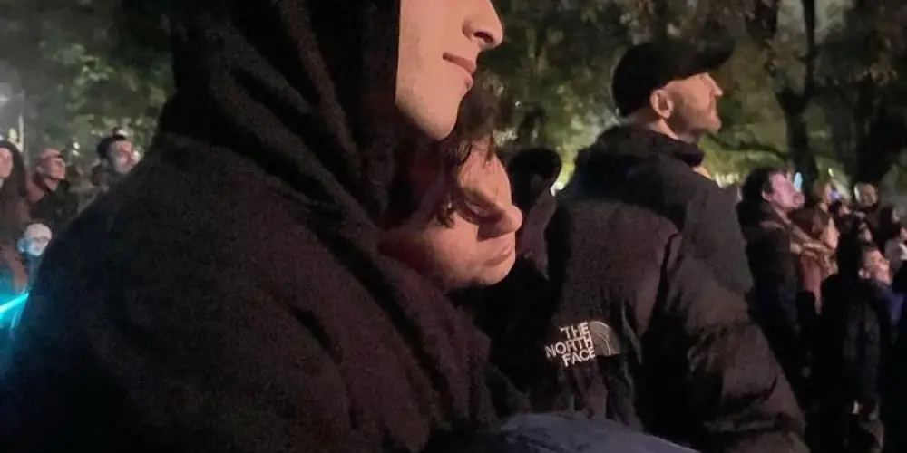 Imagem do grupo de WhatsApp ✰𝐒𝐓𝐀𝐑𝐁𝐎𝐘✰ 🏳️‍🌈🏳️‍🌈